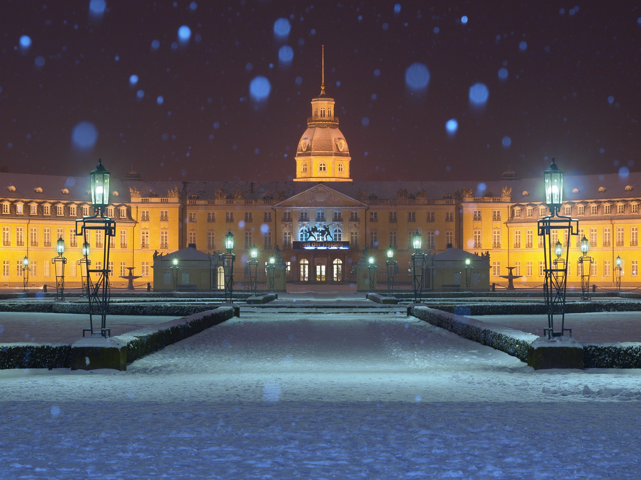 Karlsruher Schloss Schneefall