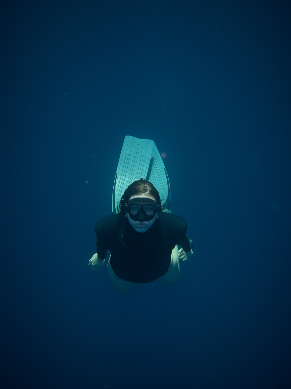 Apnoe-Taucherin in der Makadi Bay